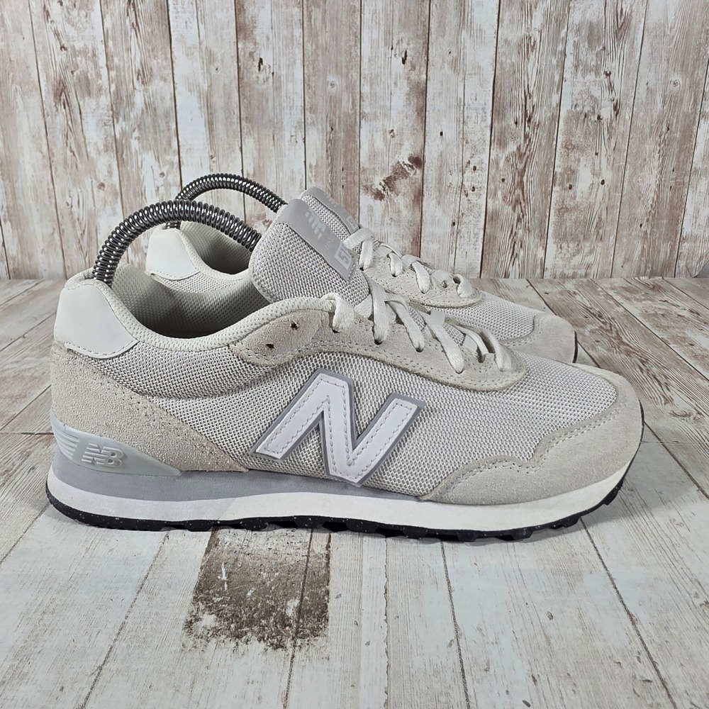 New Balance Women’s Classic 373 Light Gray Casual Sneakers